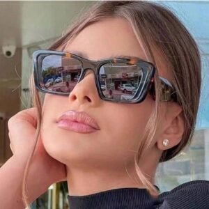new prada brown italy صناعه ايطالي بالبوكس
